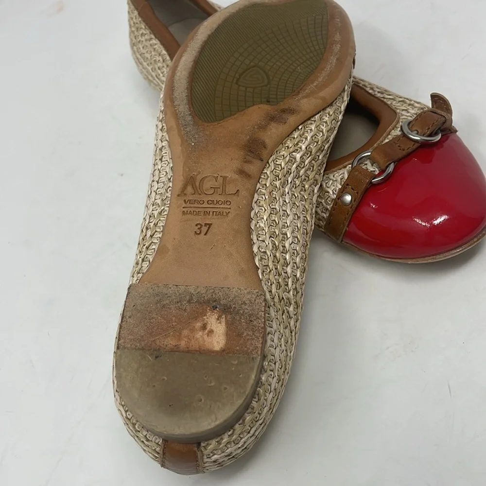 AGL Attilio Giusti Leombruni Red Patent Tan Straw Woven Ballet Flats Size 37